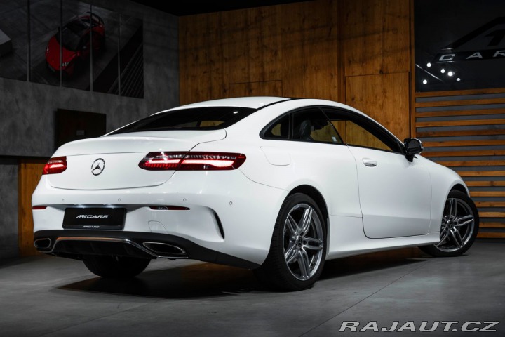 Mercedes-Benz E 2017