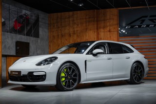Porsche Panamera Turbo S E-hybrid