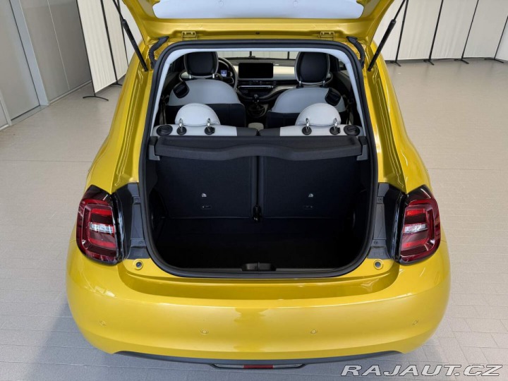 Fiat 500 La Prima Hybrid 1.0 BSG 2026
