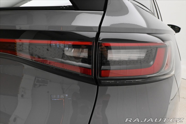 Volkswagen ID.5 Pro 77kW 128kW SoH 94% Zá 2023