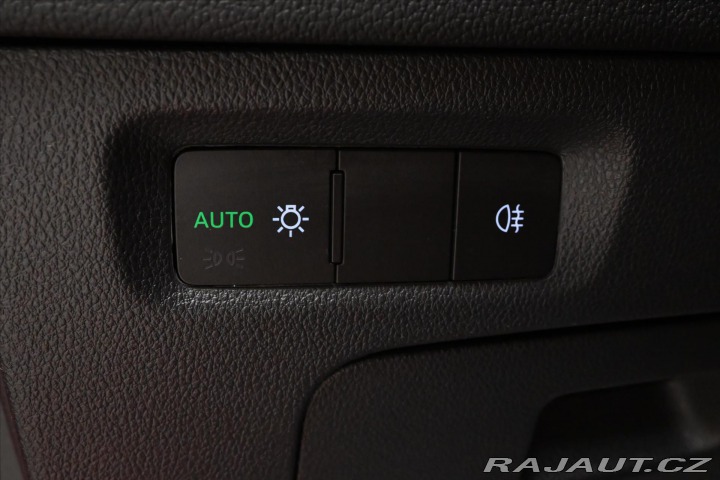 Škoda Octavia 2,0 110kW DSG Ambition Zá 2024