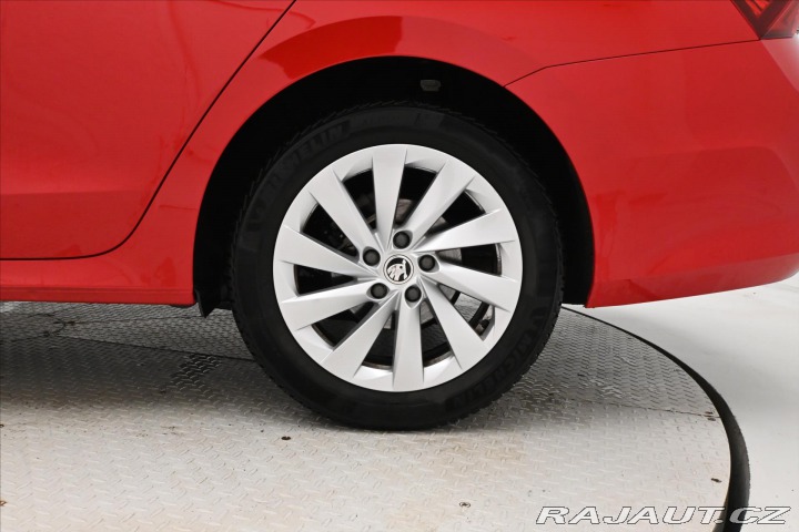 Škoda Octavia 2,0 110kW DSG Ambition Zá 2024