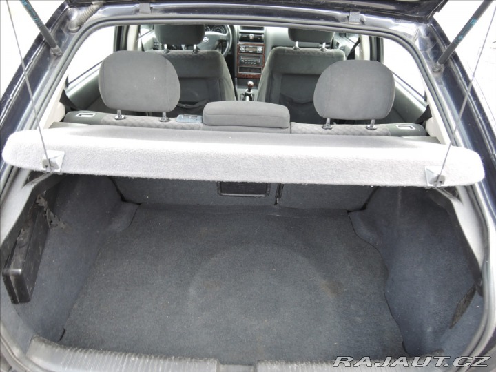 Opel Astra 1,4 i Elegance Digi Klima 2003