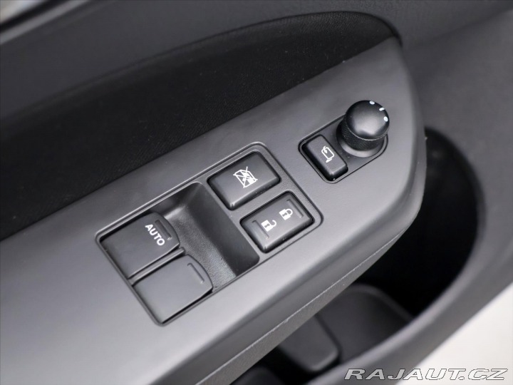 Suzuki Swift 1,6 VVT 100kW Sport CZ 2012