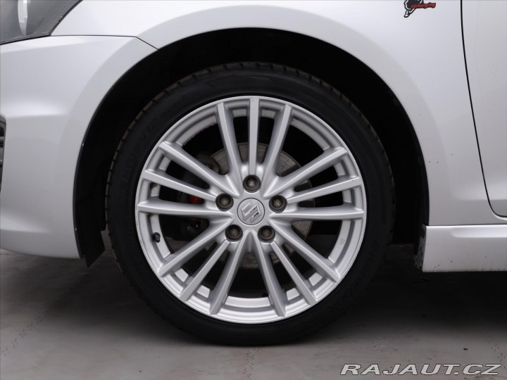 Suzuki Swift 1,6 VVT 100kW Sport CZ 2012