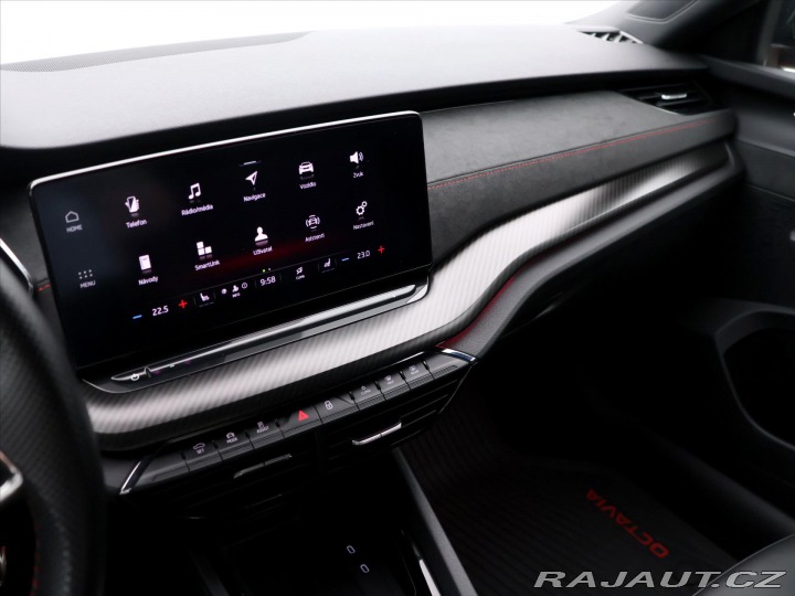 Škoda Octavia 2,0 TSI 180kW DSG CZ RS L 2023