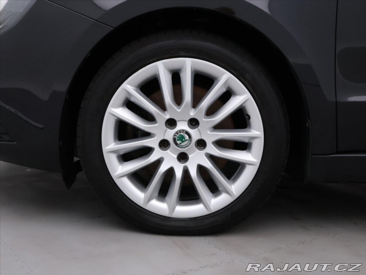 Škoda Superb 2,0 TDI 125kW DSG Navi Xe 2014