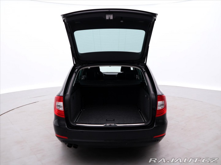 Škoda Superb 2,0 TDI 125kW DSG Navi Xe 2014