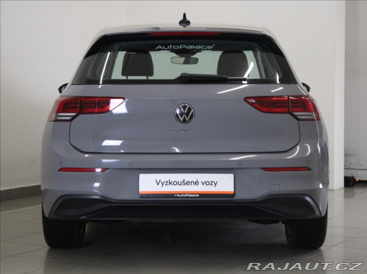 Volkswagen Golf 1,0 TSi 81kW Life ČR 130t 2021