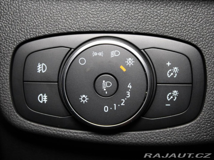 Ford Focus 1,0 EB 155k. AT Active 97 2025