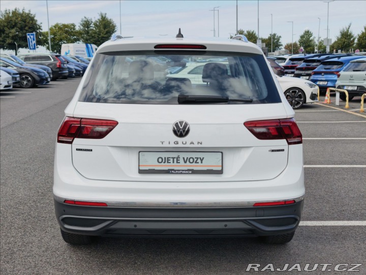 Volkswagen Tiguan Allspace 2,0 TSI 140kW DSG 4x4 Lif 2023