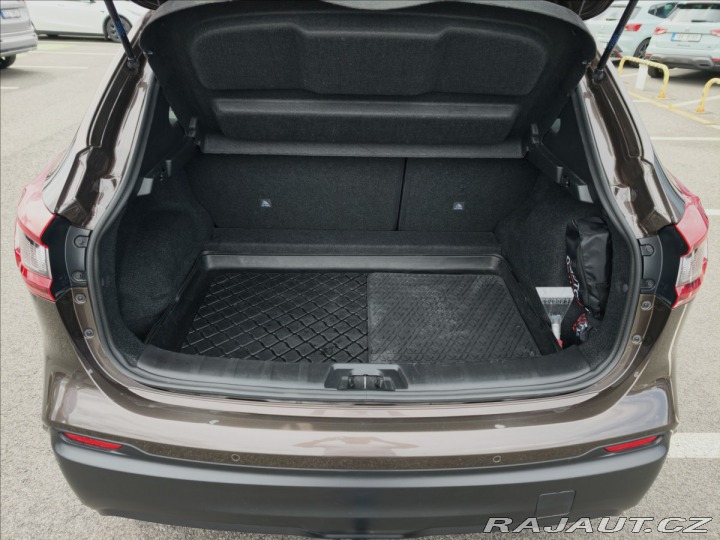 Nissan Qashqai 1,3 DIG-T 140 Acenta 2021