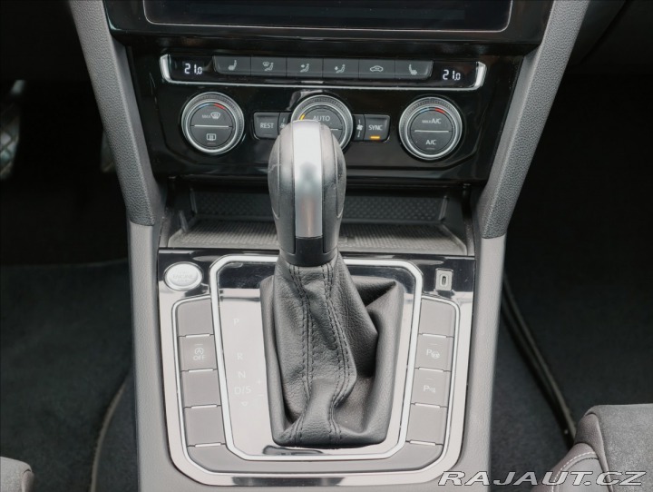Volkswagen Passat 2,0 Variant TDI DSG Elega 2020
