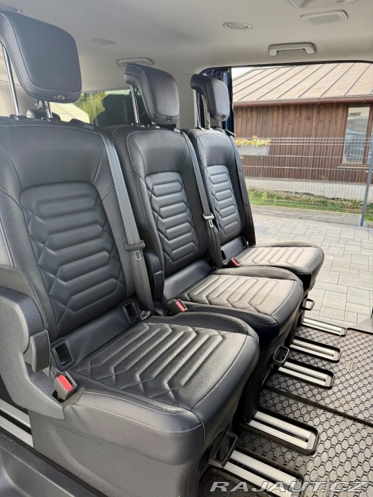 Ford Tourneo 2,0 EcoBlue Titanium, 1 2024