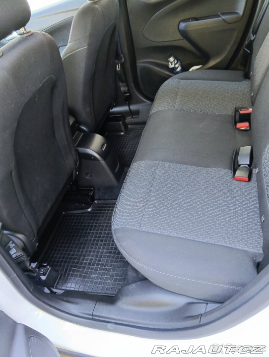 Opel Crossland 1,2   Prodám 2023