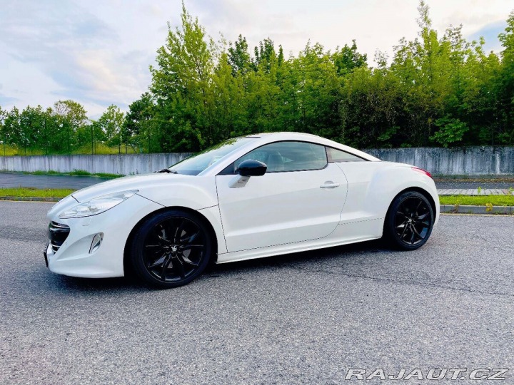 Peugeot RCZ 1,6   200 THP • 2011 • ma 2010