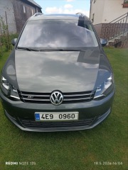 Volkswagen Sharan 2,0   TDi DSG HIGHLINE