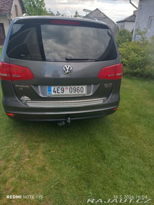 Volkswagen Sharan 2,0 TDi DSG HIGHLINE 2012