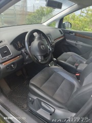 Volkswagen Sharan 2,0 TDi DSG HIGHLINE 2012