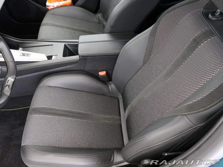 Peugeot 308 1.2,PureTech,96KW,Automat 2024