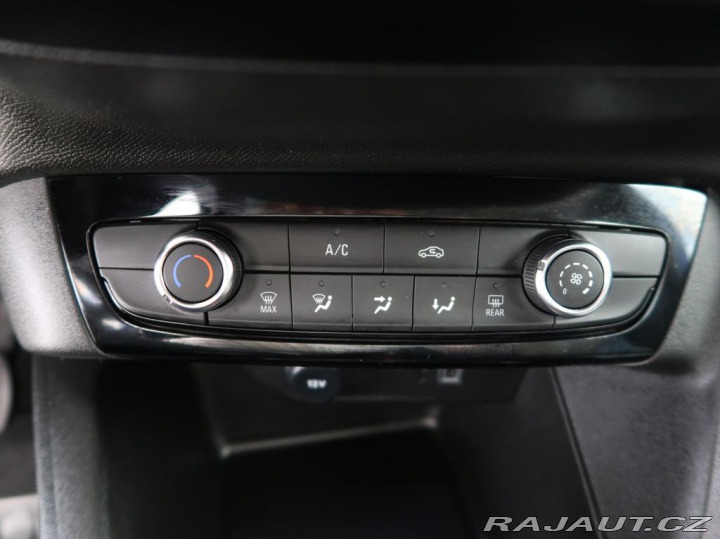 Opel Corsa 1.2,Turbo,74KW,GS,Automat 2025