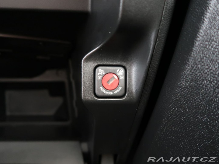 Opel Corsa 1.2,Turbo,74KW,GS,Automat 2025
