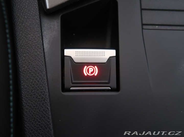 Peugeot 408 Allure,Hybrid,Automat,DPH 2025