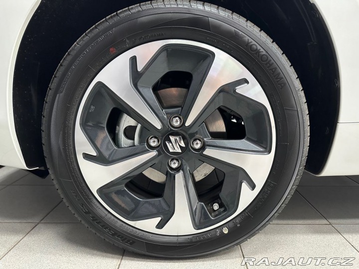 Suzuki Swift Elegance. Manuál. K odběr 2026