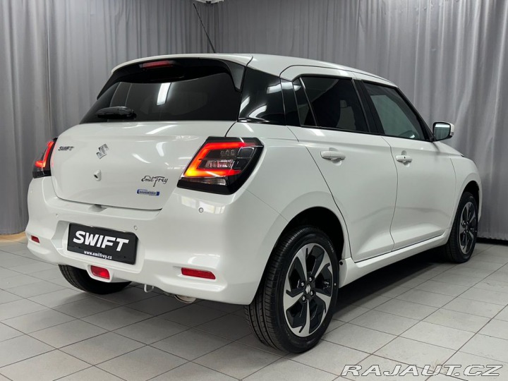 Suzuki Swift Elegance. Manuál. K odběr 2026