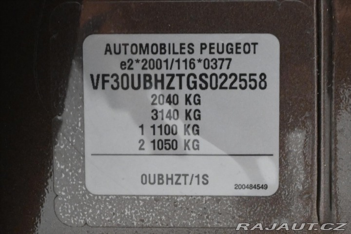 Peugeot 3008 1,6 HDI 88 kW AT tažné Zá 2016