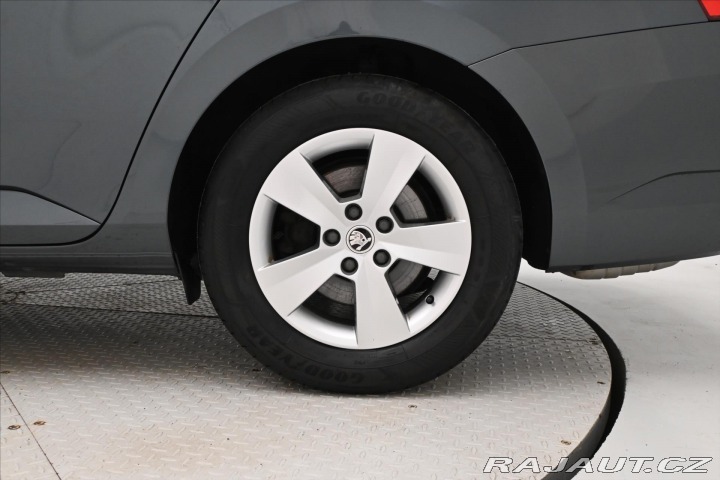 Škoda Superb 1,5 TSI 110 kW Ambition Z 2021