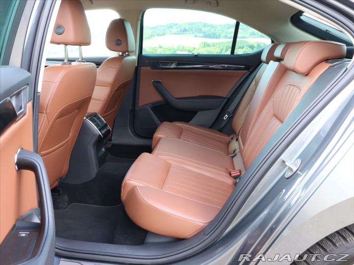 Škoda Superb 2,0 TDI DSG CZ L&K 1. 2023