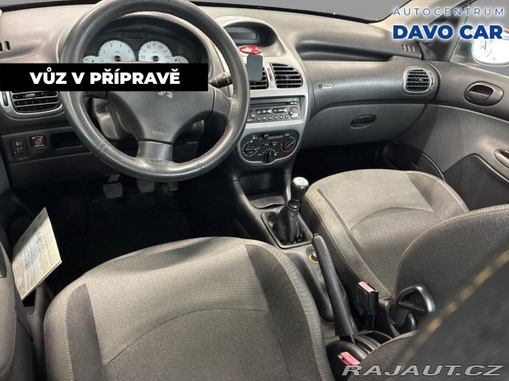 Peugeot 206 1,4 i 55kW CZ Klima Tažné 2008