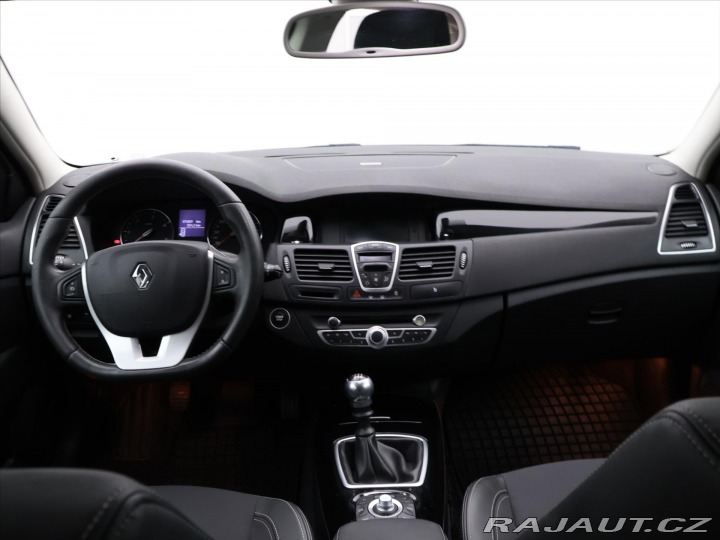 Renault Laguna 2,0 dCi 110 kw Black Edit 2012