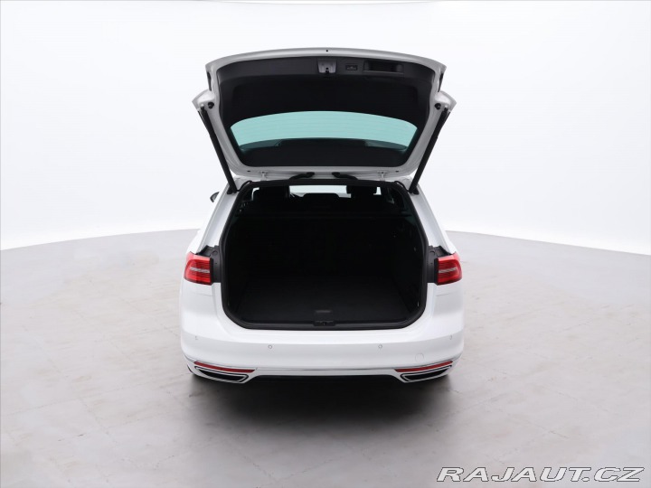 Volkswagen Passat 2.0 TDI 110kW DSG LED Kůž 2018