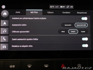 MG MG4 0,0 77kWh Exclusive 30tkm 2025