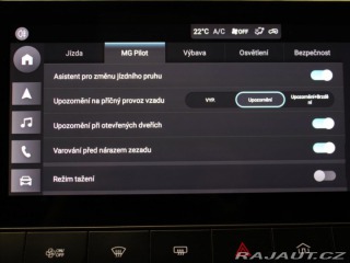 MG MG4 0,0 77kWh Exclusive 30tkm 2025