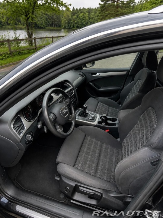 Audi A4 Avant 2,0 100 kW | NAVI 2014