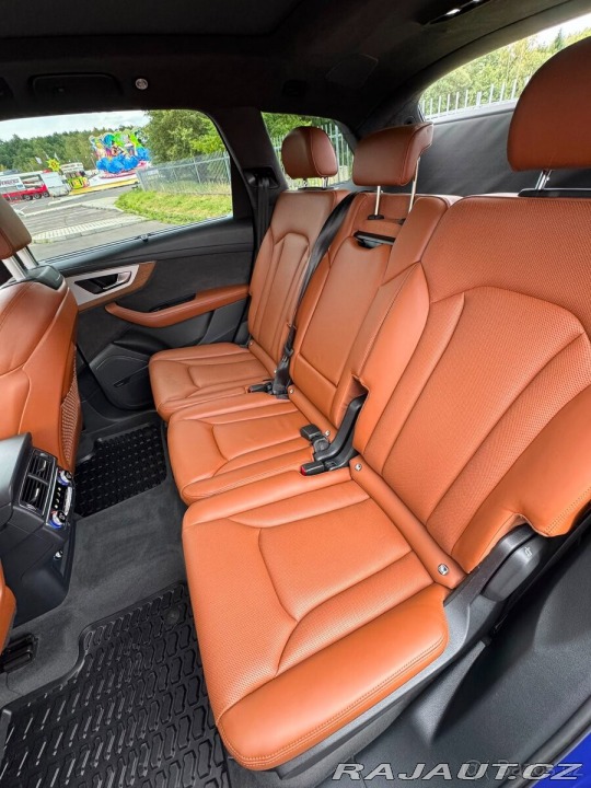 Audi Q7 3,0 TDI Quattrro S-Line 1800