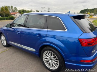 Audi Q7 3,0   TDI Quattrro S-Line 1800