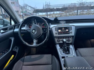 Volkswagen Passat 2,0   b8 2015