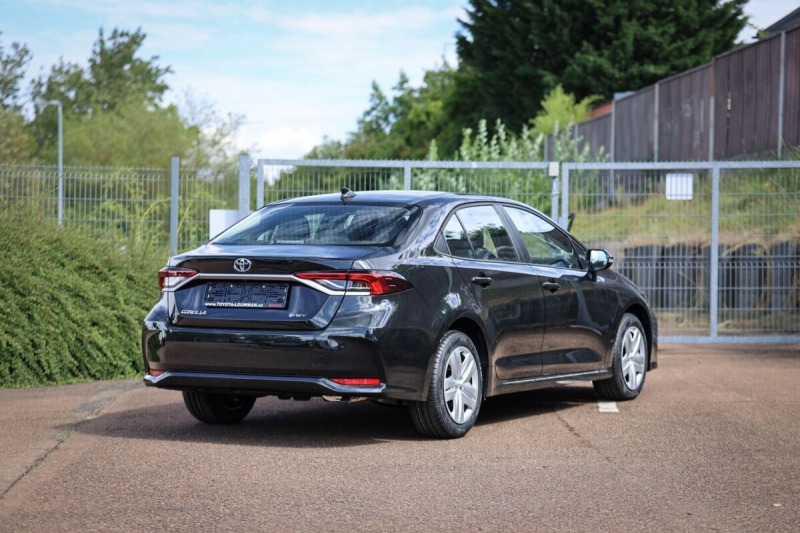 Toyota Corolla Sedan Active