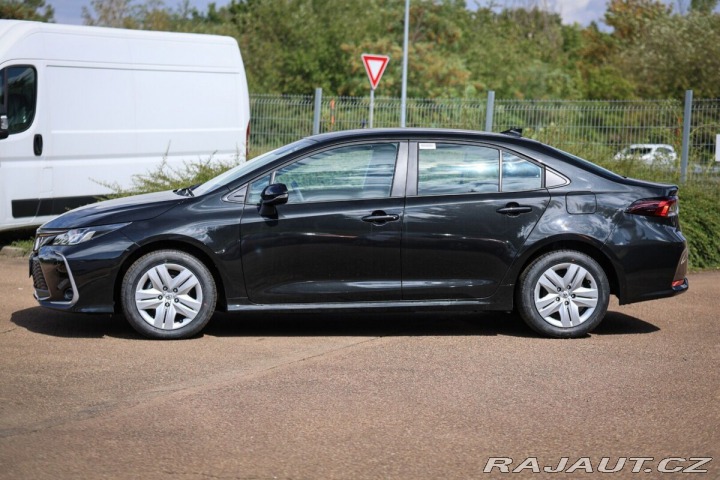 Toyota Corolla Sedan Active 1800