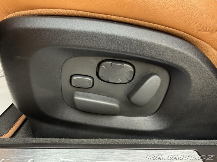 Jaguar XF 3,0 V6 S/C AWD REZERVACE 2013