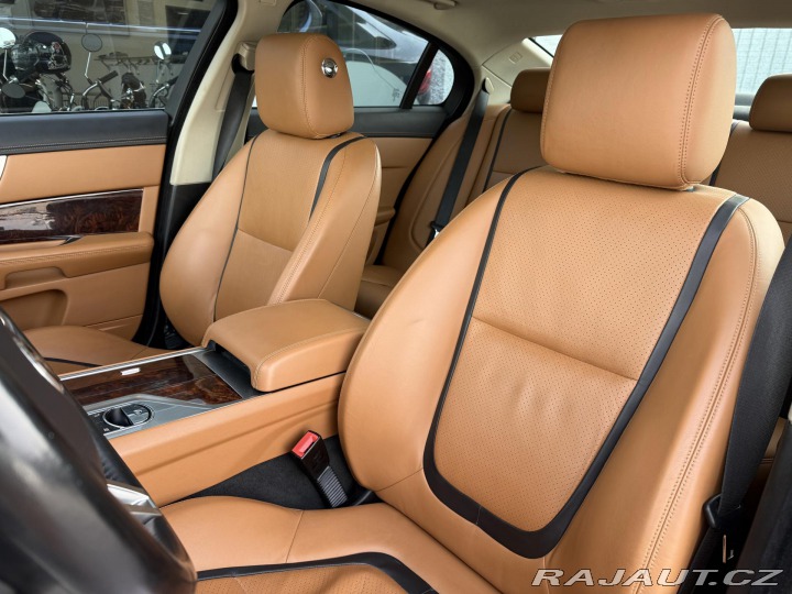 Jaguar XF 3,0 V6 S/C AWD REZERVACE 2013