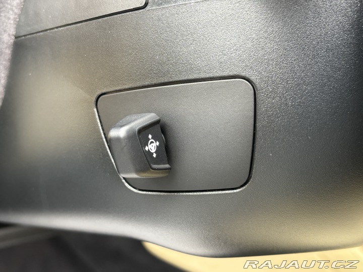 BMW 5 525d Individua nový motor 2012
