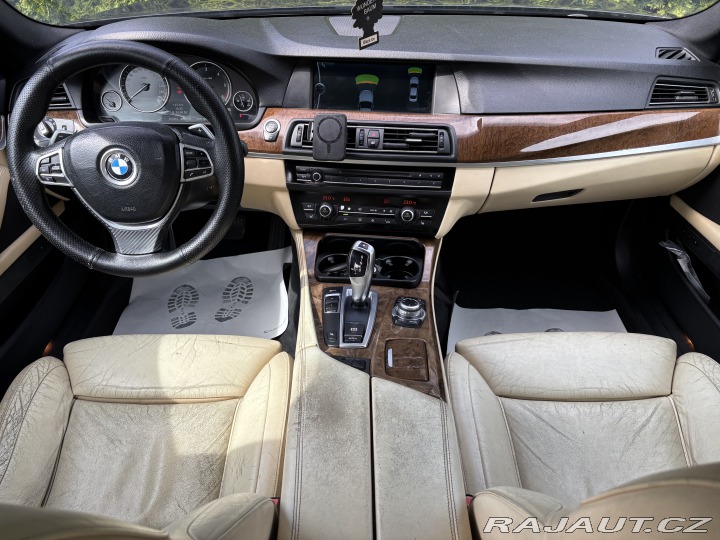BMW 5 525d Individua nový motor 2012