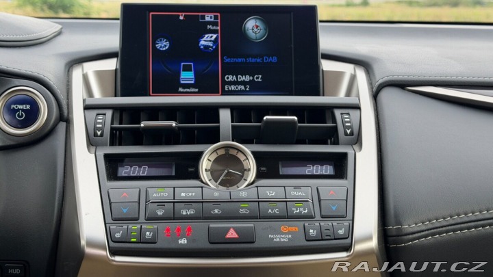 Lexus Ostatní modely NX 300h 300H 2,5 HEV PREMIUM (LUX 2015