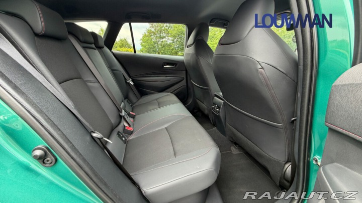 Toyota Corolla 2.0L HEV CVT GR SPORT 2026