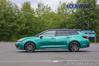 Toyota Corolla 2.0L HEV CVT GR SPORT 2026